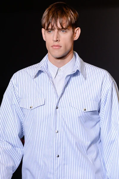 Look 36